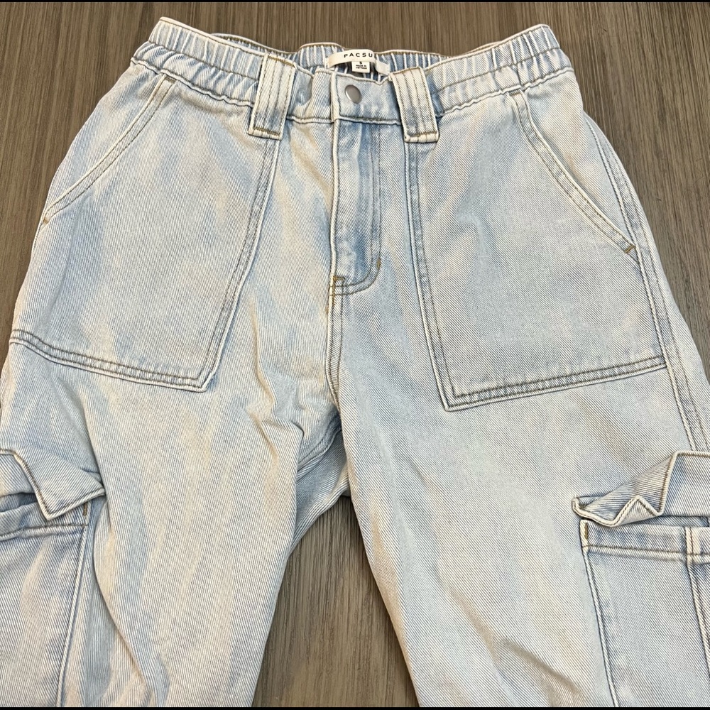 Light Wash Pacsun High-Waisted Joggers, Size Small
